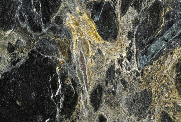 Chaotic Black Granit Naturstein